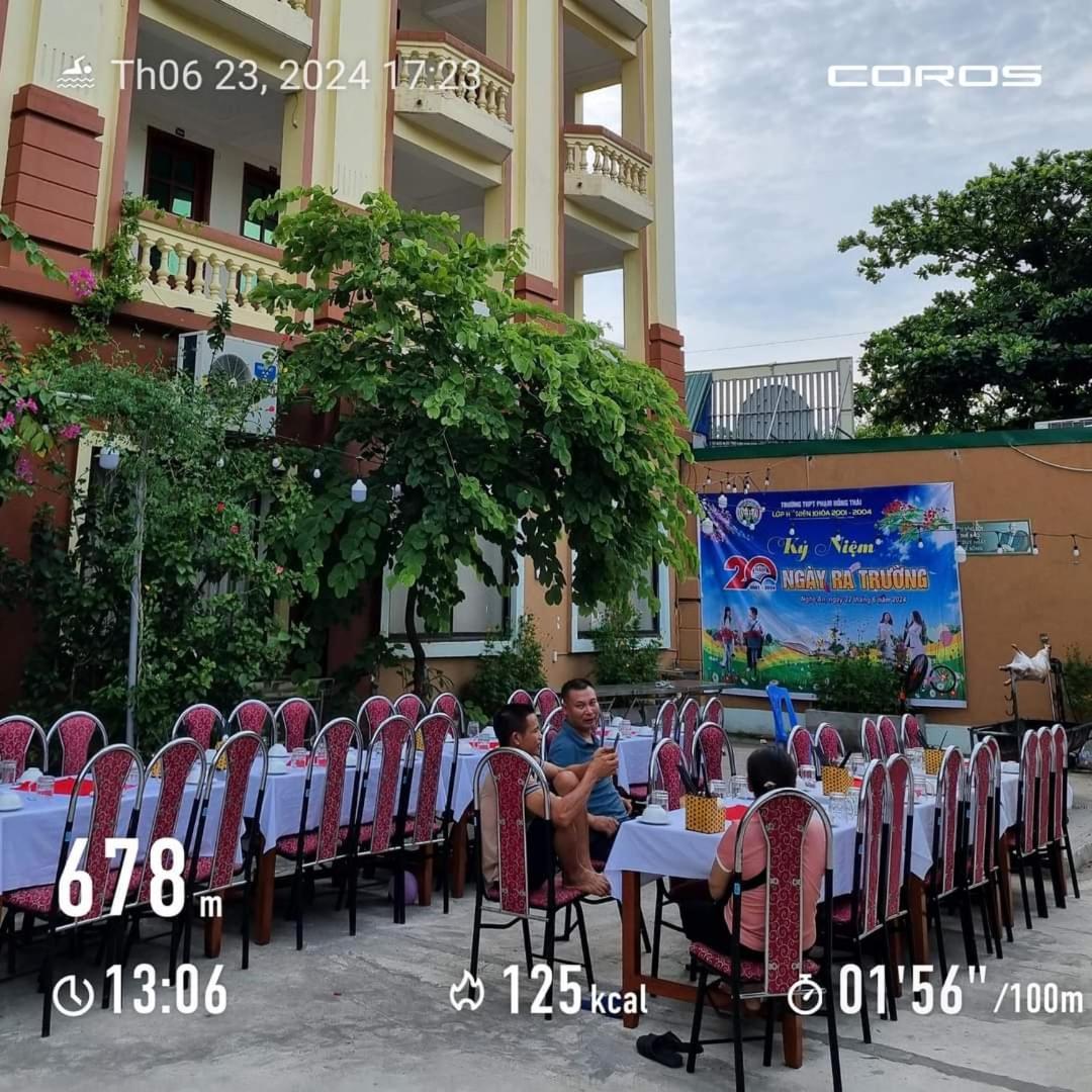 Khach San Vien Dong Hotell Cửa Lò Exteriör bild