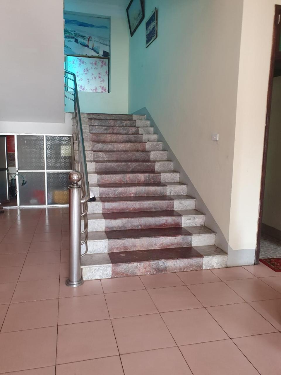 Khach San Vien Dong Hotell Cửa Lò Exteriör bild